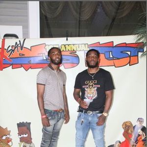 Meet your Posher, Christopher